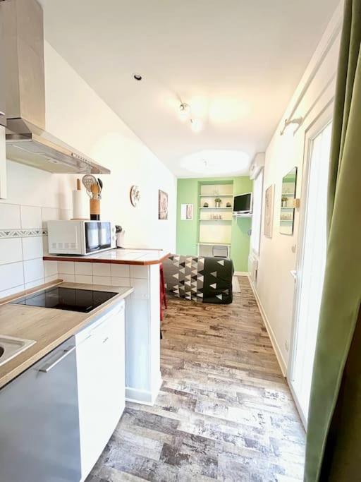 New York - Appartement A Reims Bagian luar foto