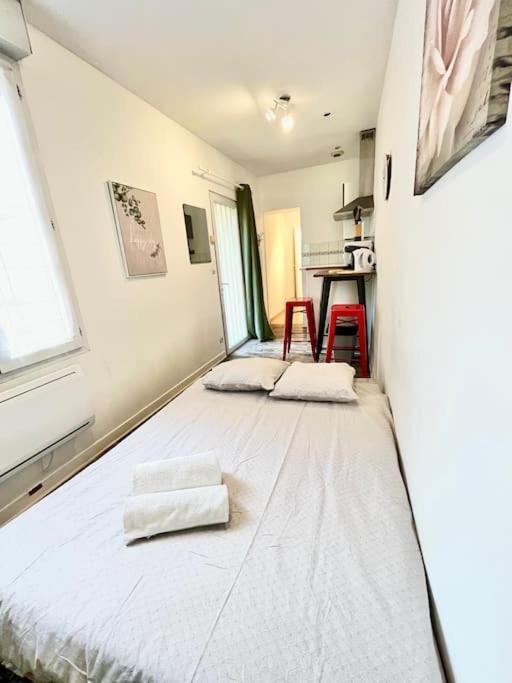 New York - Appartement A Reims Bagian luar foto