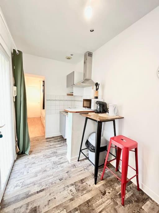 New York - Appartement A Reims Bagian luar foto