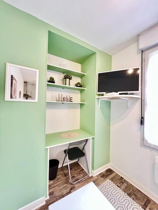 New York - Appartement A Reims Bagian luar foto